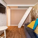 Przestrzenny Z 2 Sypialniami Victus By Renters
