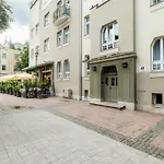 Przestrzenny Z 2 Sypialniami Victus By Renters